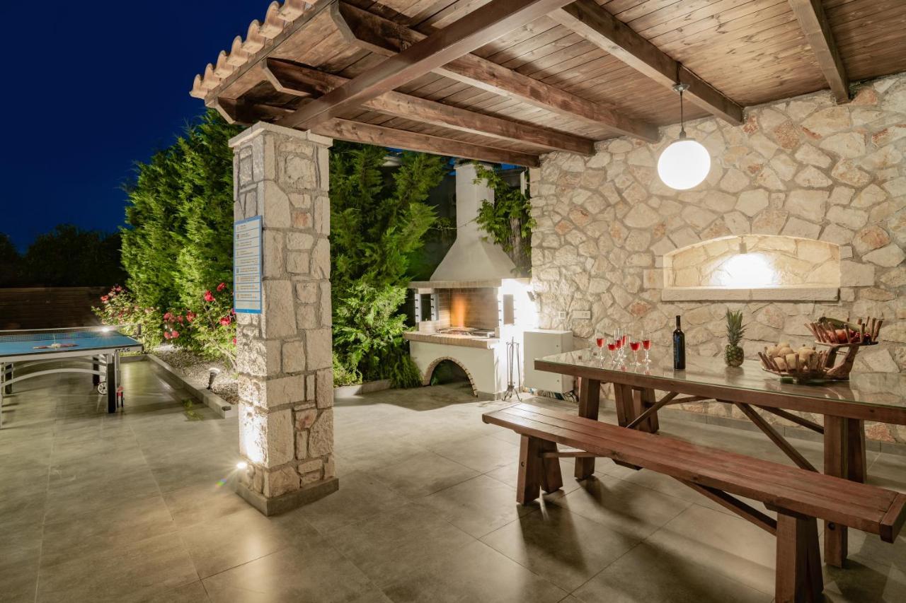 Luxury Villa Vanato & Pool Koukounaria Экстерьер фото