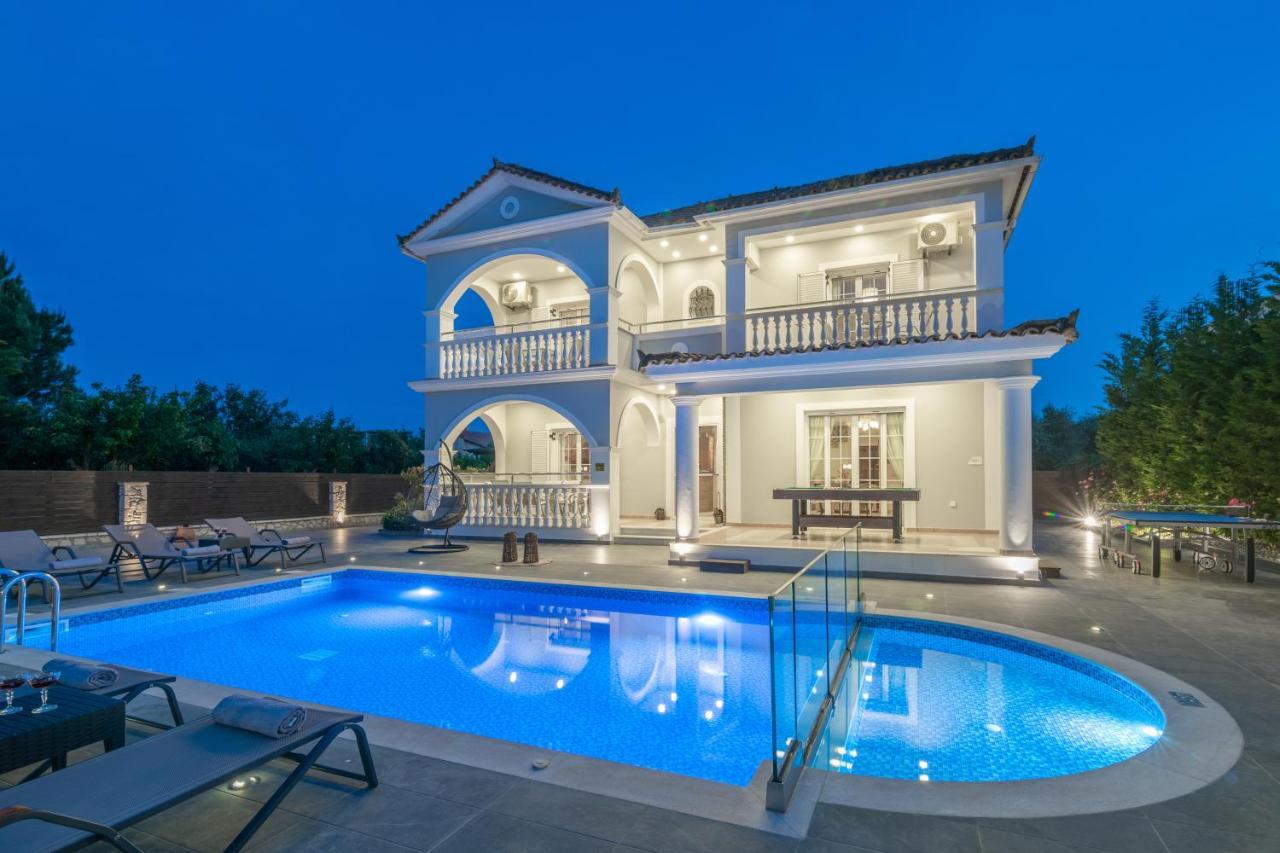 Luxury Villa Vanato & Pool Koukounaria Экстерьер фото